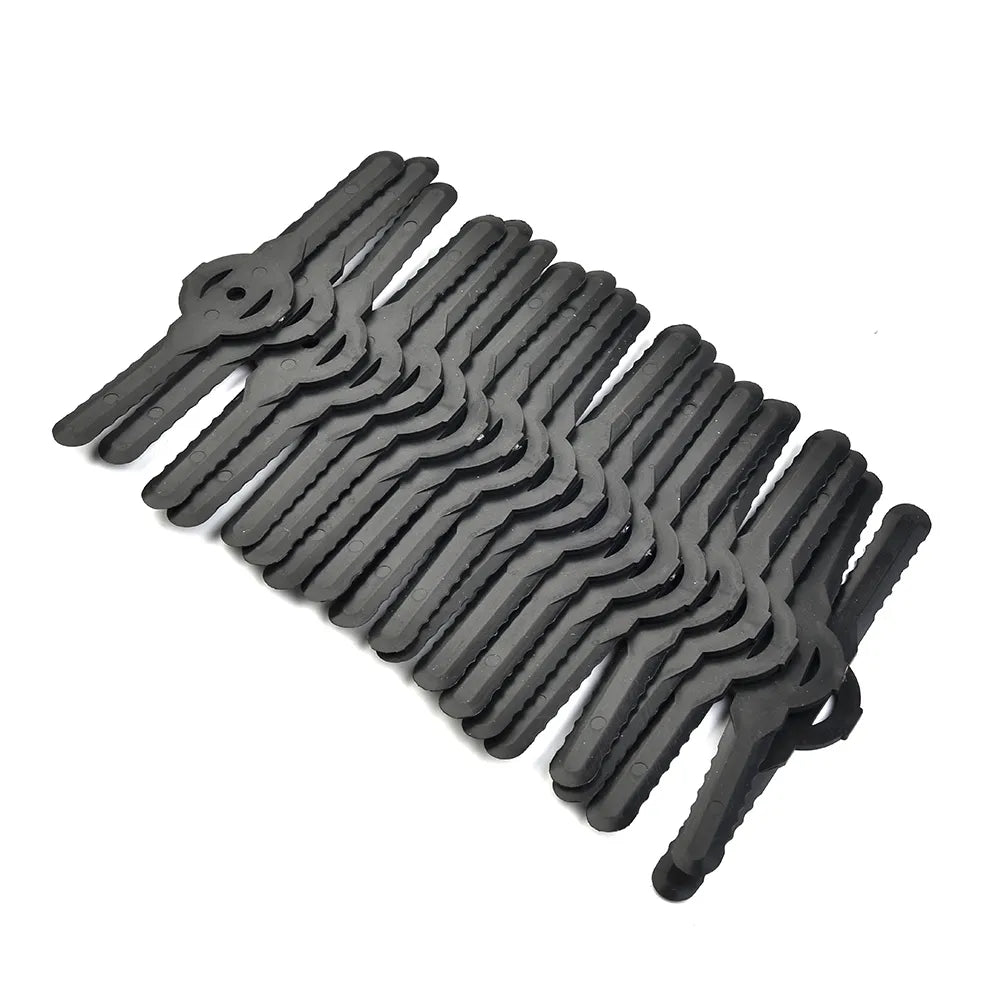 20 Pack Heavy Duty Craft Blades for DIY Crafting Tools - Luxicro