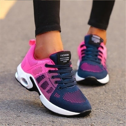 Lightweight Women's Running Shoes with Airy Mesh and Cushioning