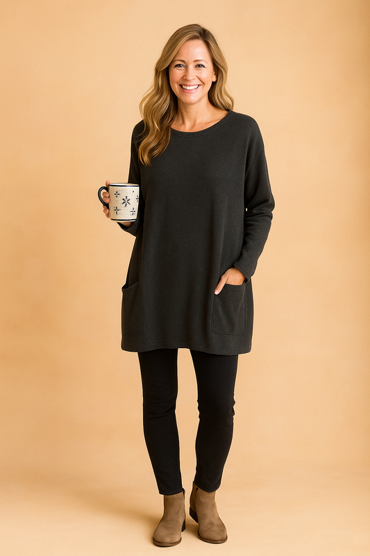 Cozy Women's Large Pocket Sweater for Daily Wear - Luxicro