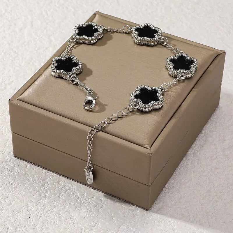 Shiny Clover Chain Bracelet